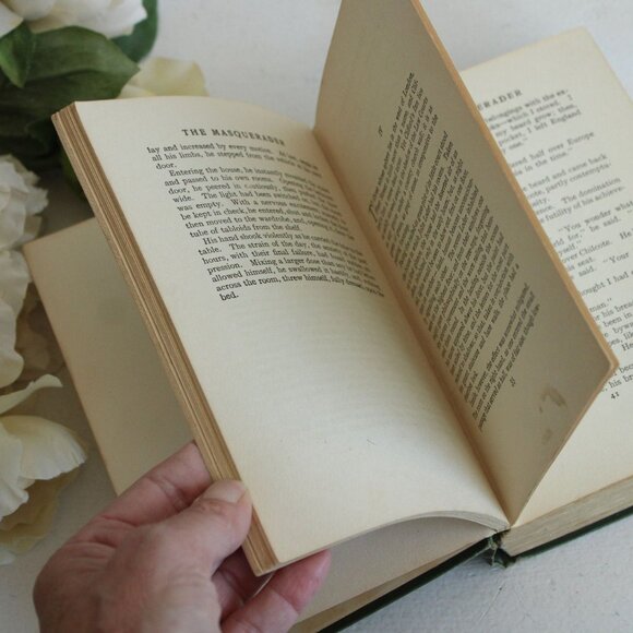 Vintage 1900s Book, "The Masquerader" by Katherine Cecil Thurston, - Picture 9 of 10